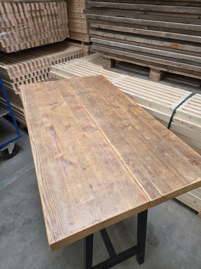 Udstillingsmodel: Barbord | 110 cm | Lakeret