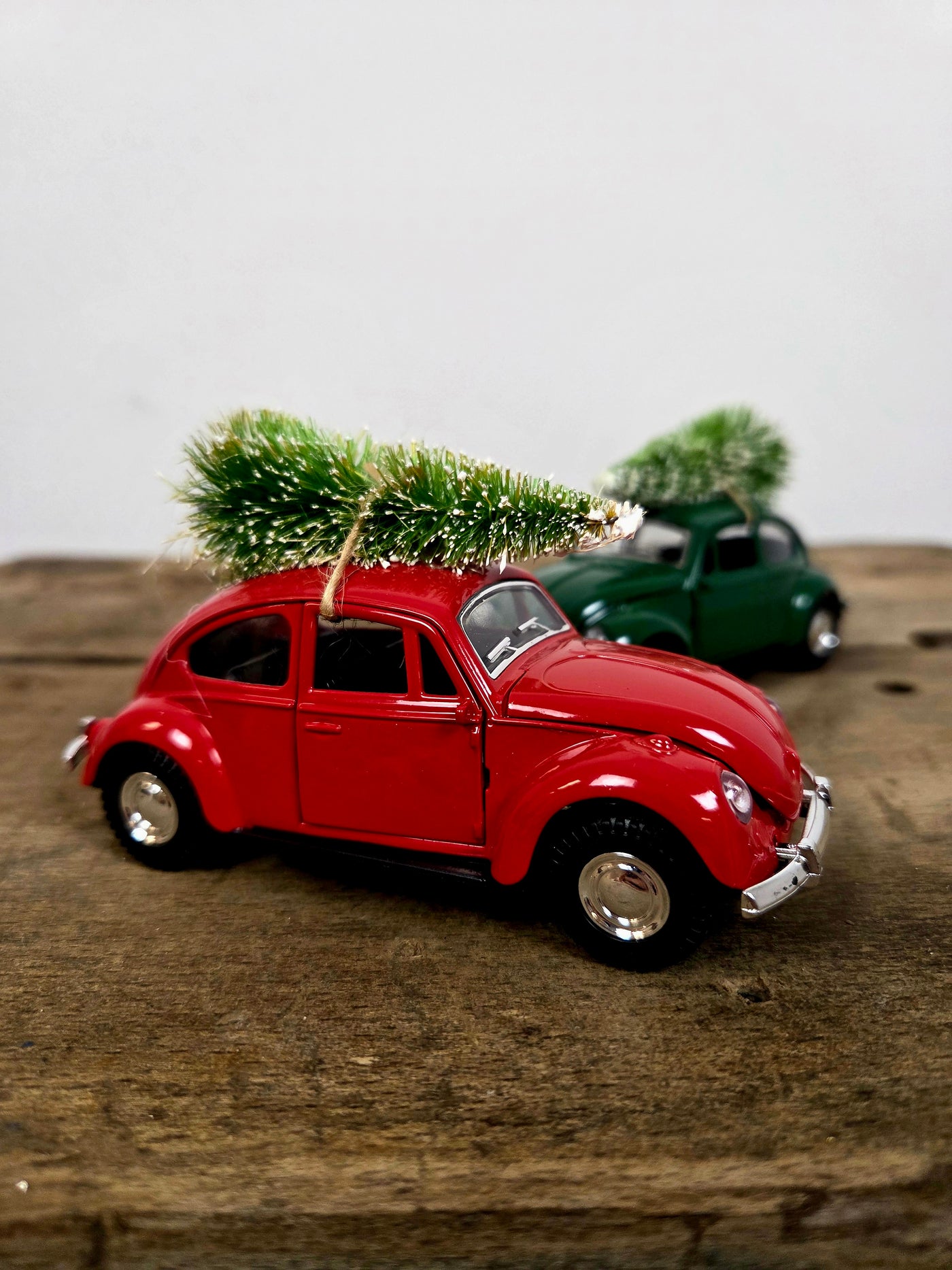 Julebil med Juletræ på taget