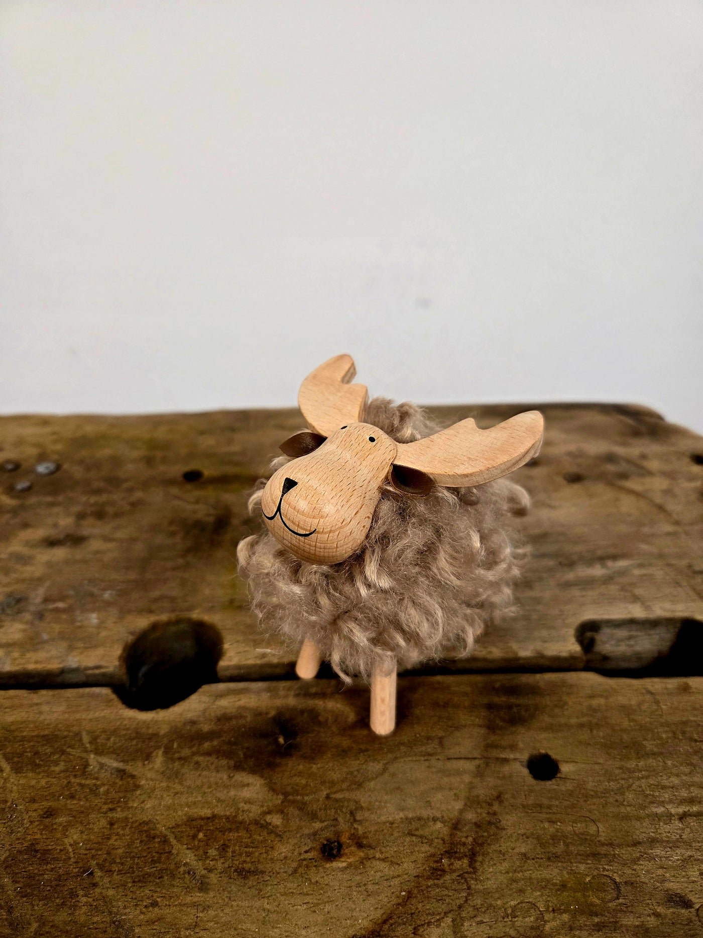 Jule elg | Brun Pels