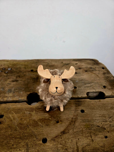 Jule elg | Brun Pels