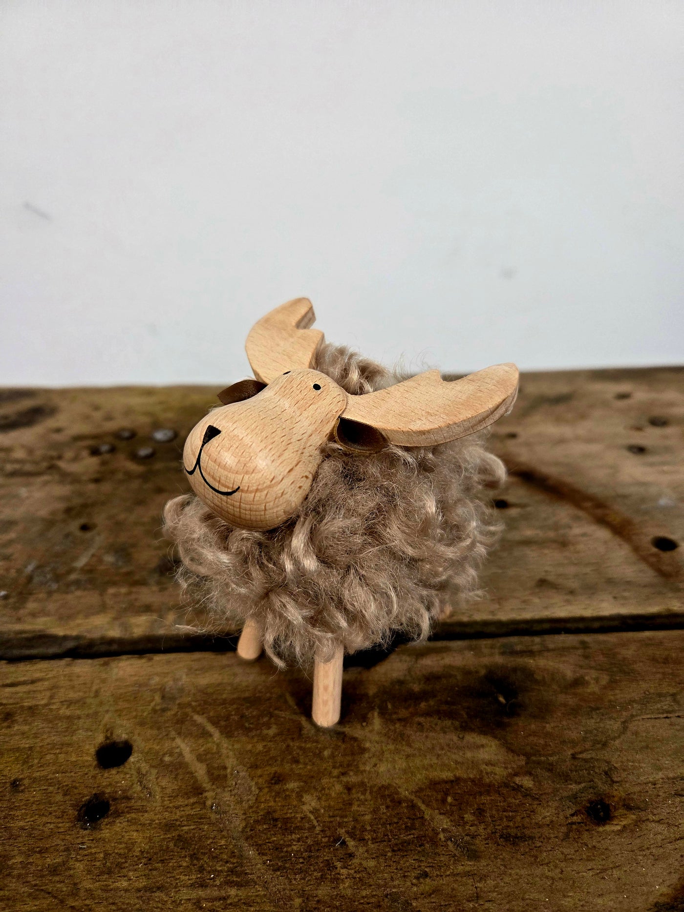 Jule elg | Brun Pels