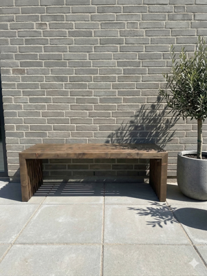 Bred Trallebænk | Brunbejdset