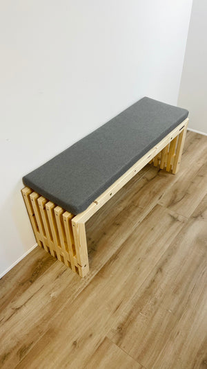 Klassisk Stofhynde til Trallebænk | Lysegrå | 36 cm bred