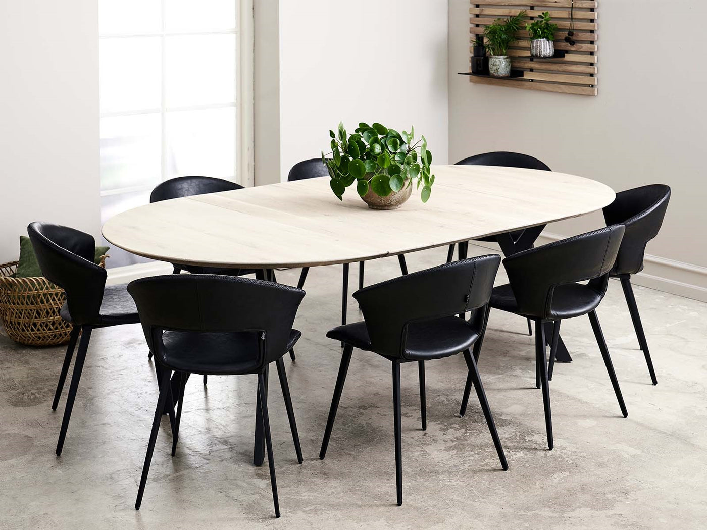 Rundt Spisebord i Massiv Eg | Model Miami med Udtræk